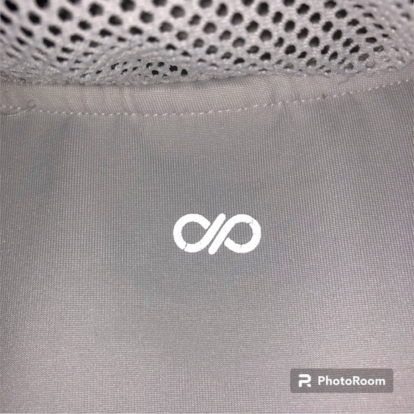 Net Sleeve Light Hooded Jacket with Pockets - Picture 7 of 7